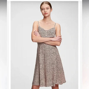 ❤️ Adorable Gap Sundress NWOT ❤️‎